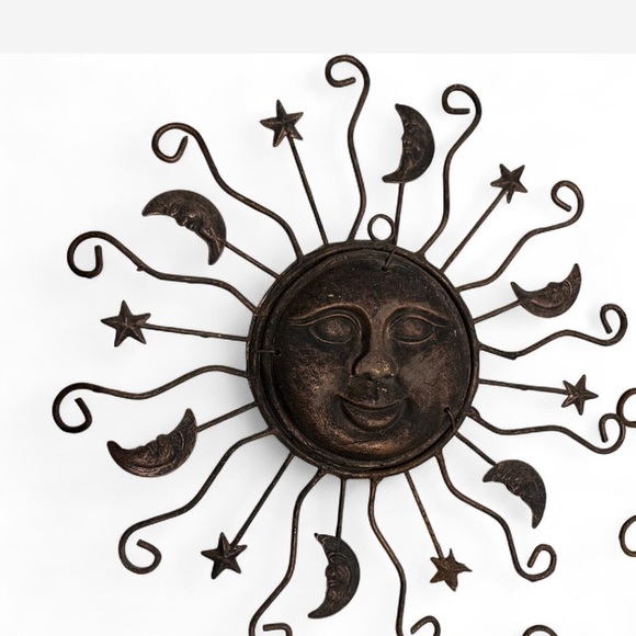 One Vintage Sun & Moon Celestial Metal Rustic Wall Decor 14x14” - Picture 6 of 10